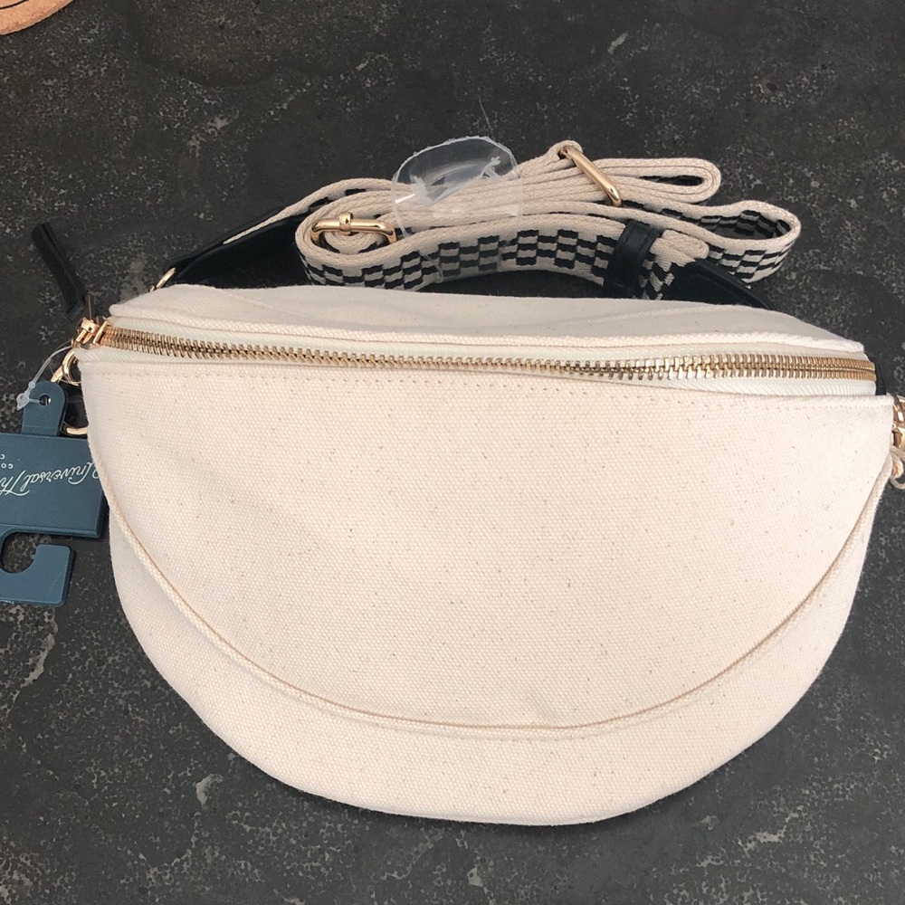 Universal Thread Cream Crossbody Bag with Checkered Strap, NWT - Picture 7 of 9